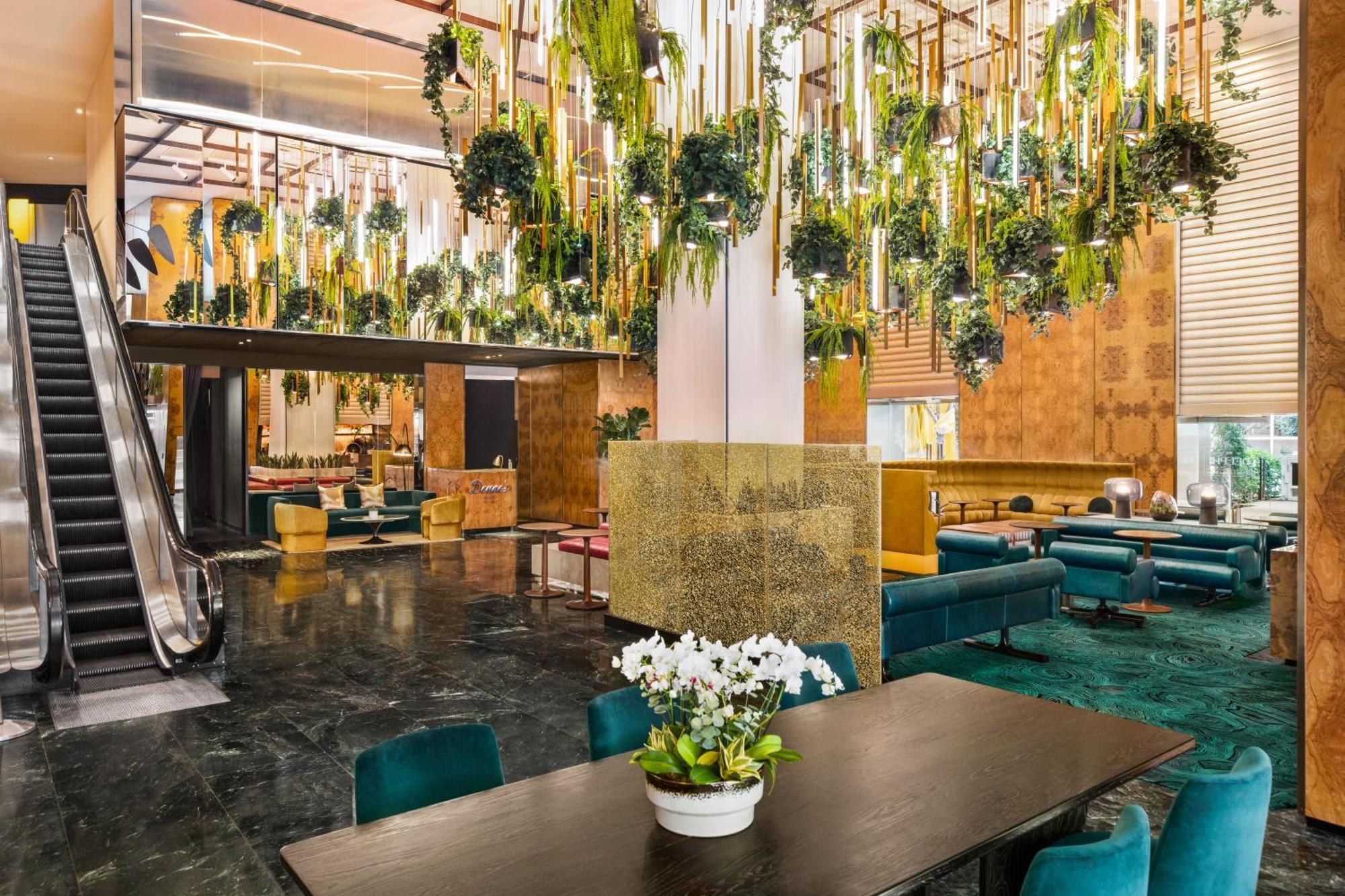 The Delphi Hotel Los Angeles Exterior photo