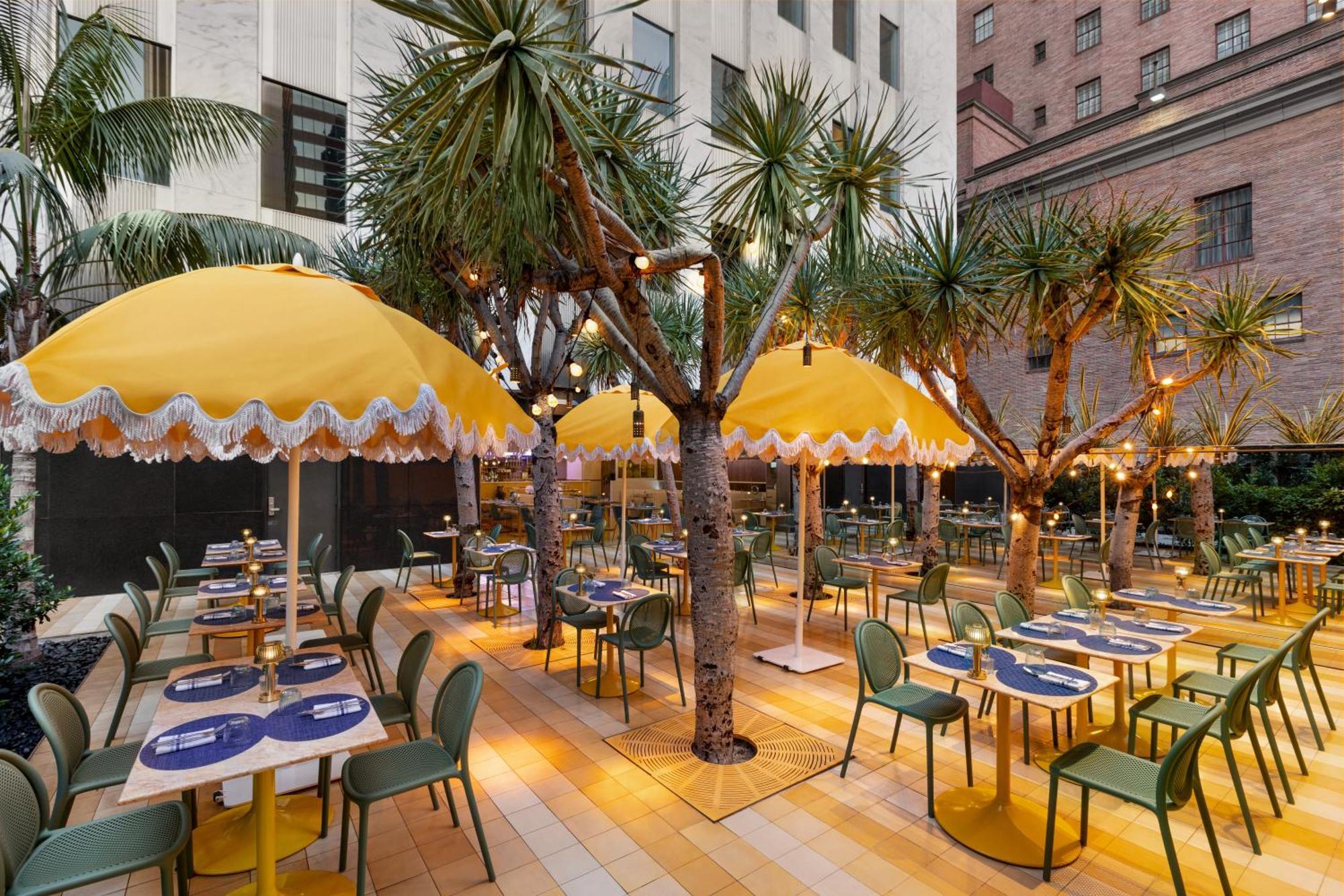 The Delphi Hotel Los Angeles Exterior photo